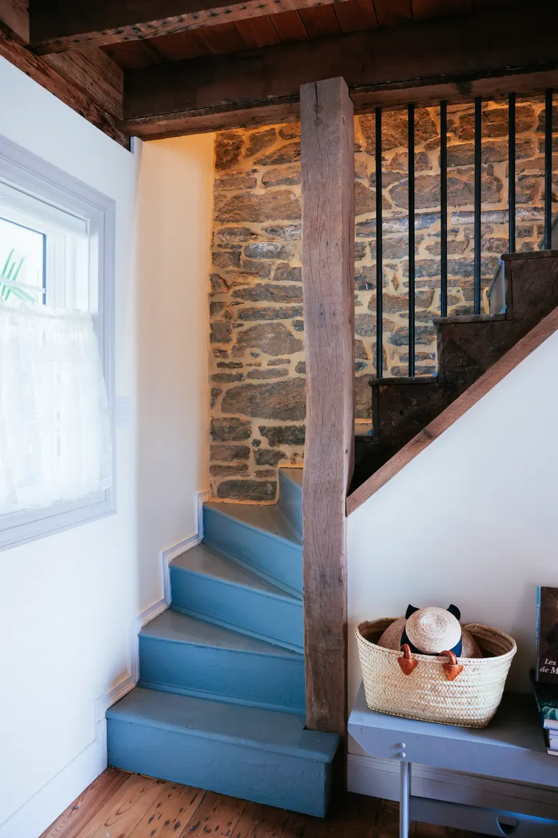Interior staircase photograph